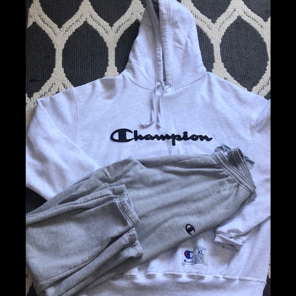 Champion sweat suit